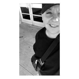 Meet your Posher, Nikki